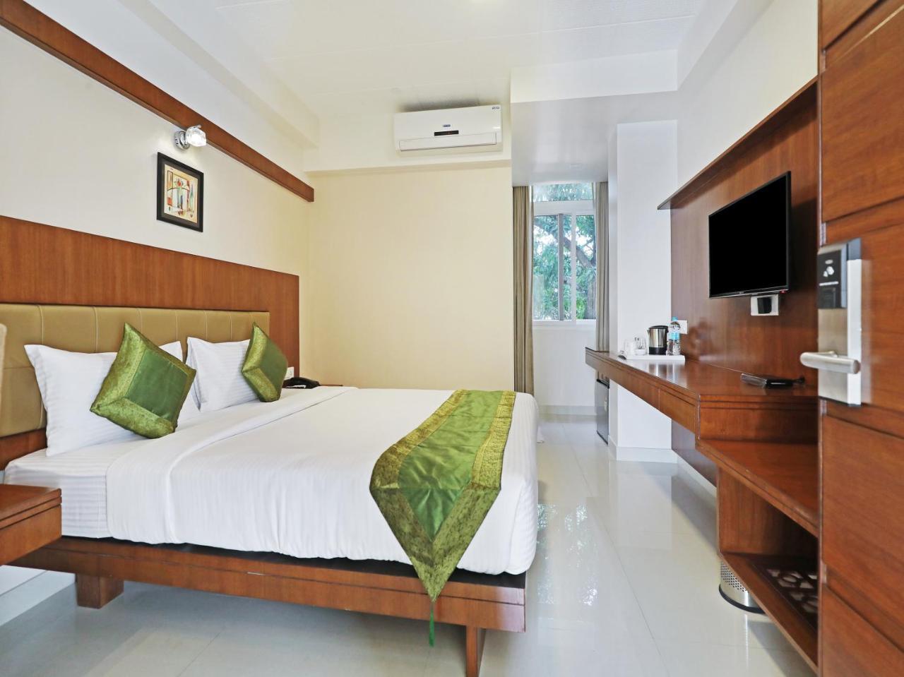 Treebo Akshaya Bull Temple Hotel Бангалор Екстериор снимка