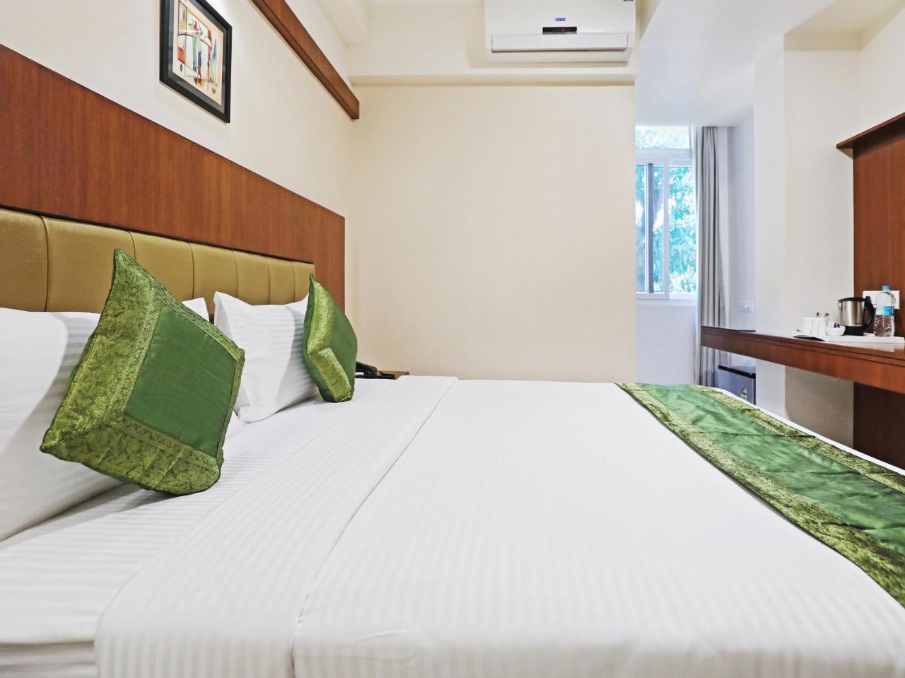 Treebo Akshaya Bull Temple Hotel Бангалор Екстериор снимка